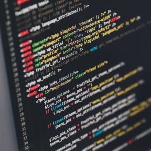 Bild eines Screens mit Code-Elementen